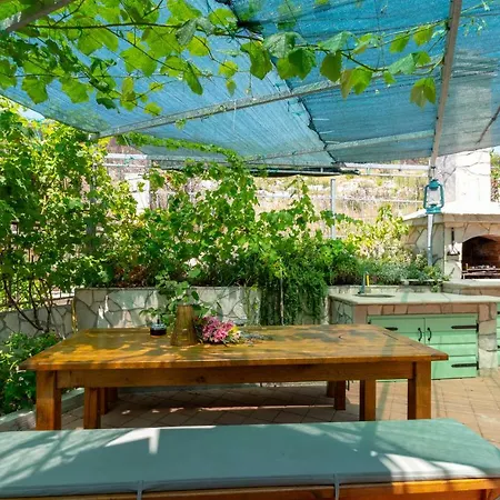Vida Apartment Orebić